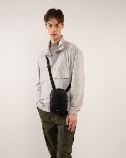 variant:: chataigne-- leni dwell chataigne