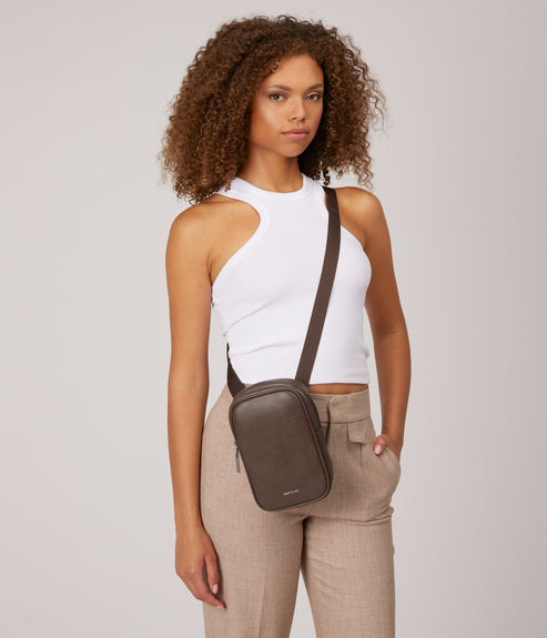 variant:: chataigne-- leni dwell chataigne