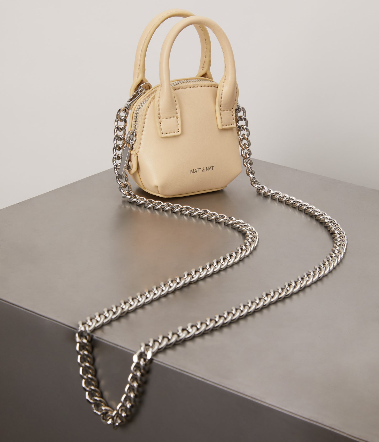 variant:: naturel -- gessi pico uppeal naturel