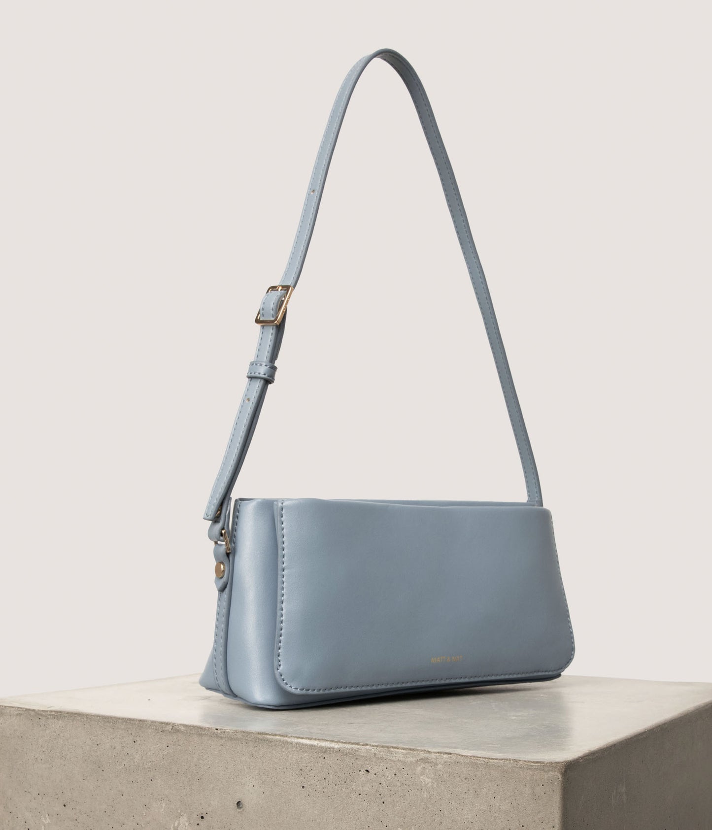 variant:: fluide -- val uppeal fluide