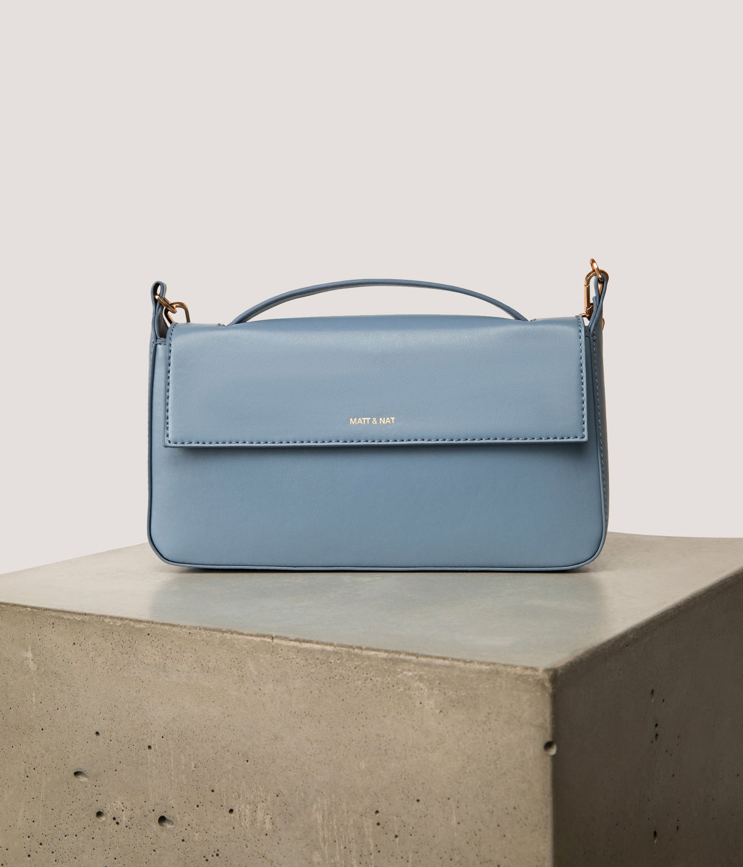 variant:: fluide -- monet uppeal fluide