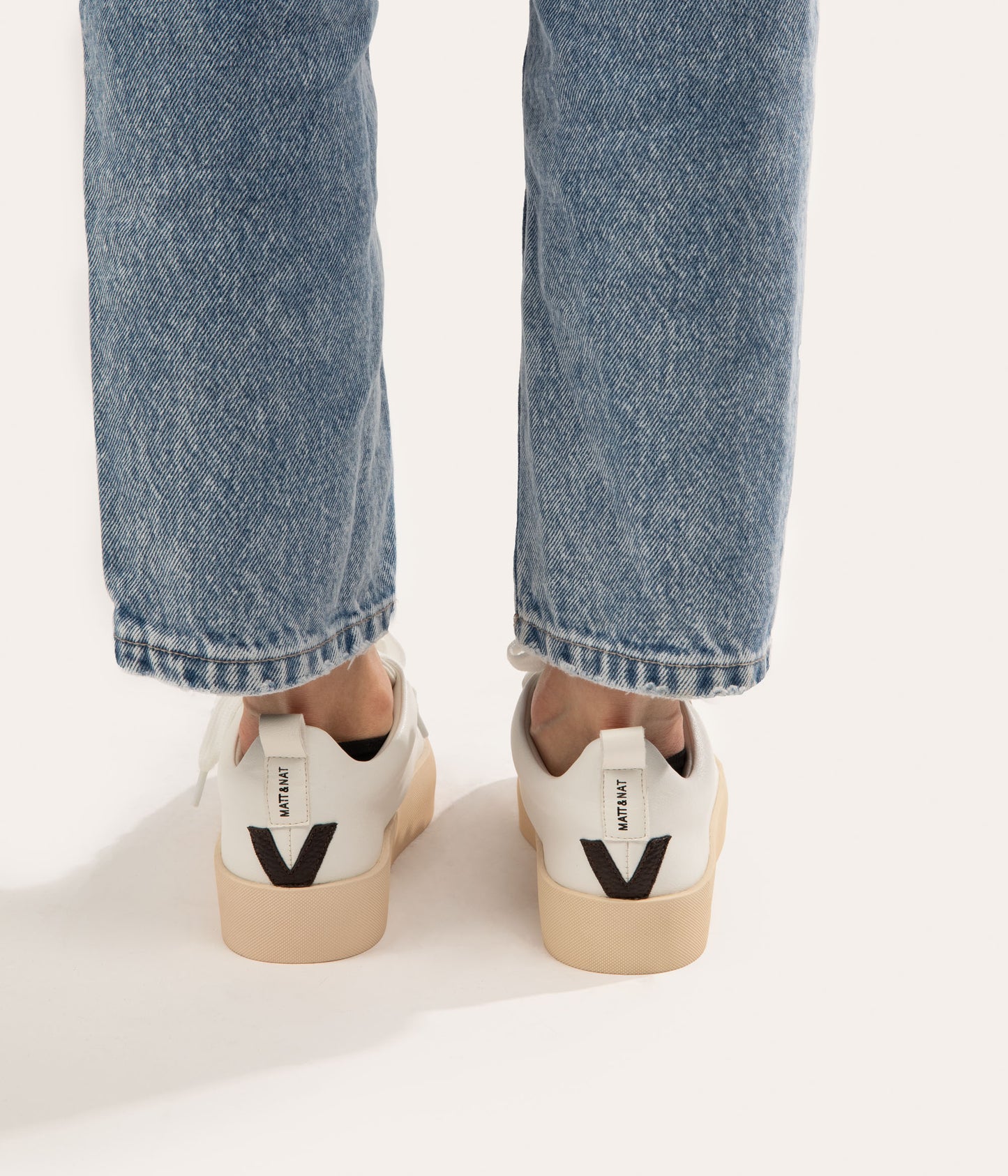 variant:: blbrun -- marci shoe blbrun