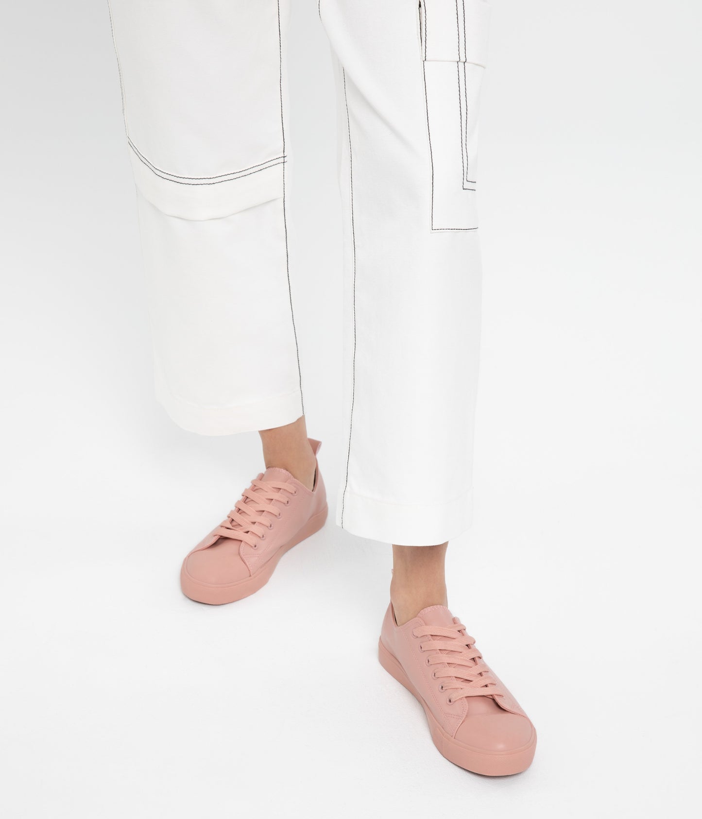 variant::lis -- hazel shoe lis