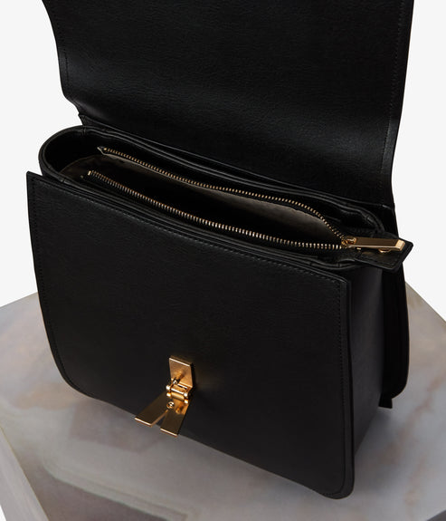 variant:: noir -- brooke vintage noir