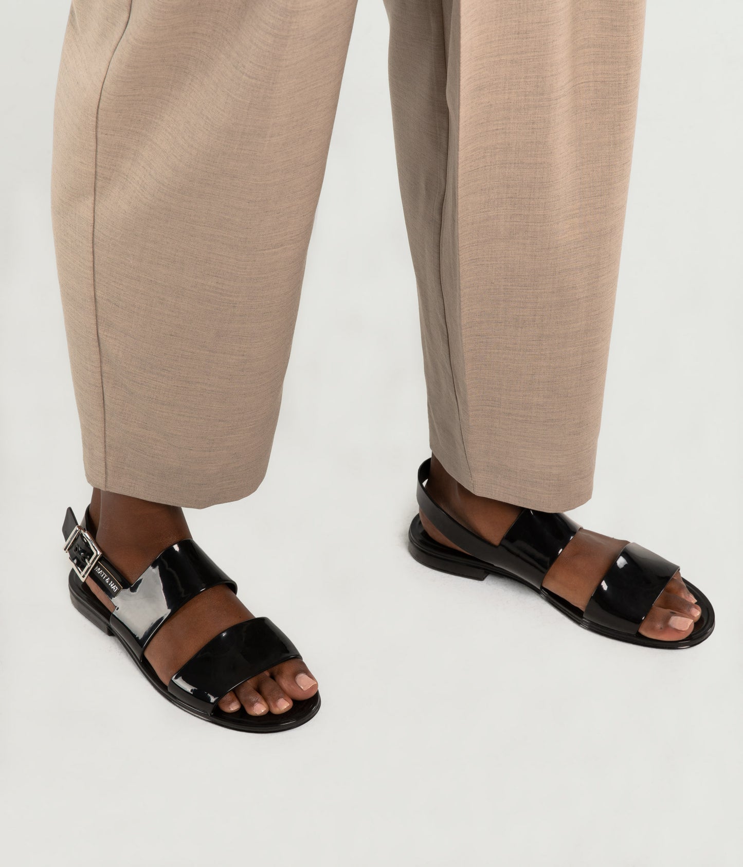 variant::noir -- glam shoe noir