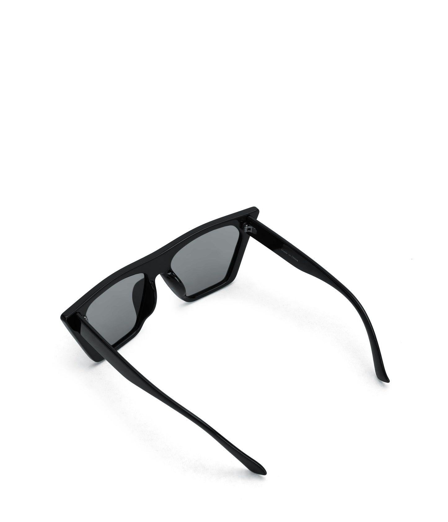 variant:: noir -- myatt sunglasses noir