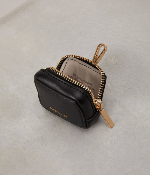 variant:: noir -- harv uppeal noir