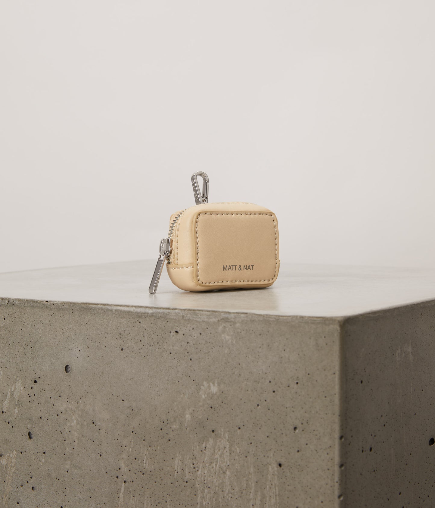 variant:: naturel -- harv uppeal naturel