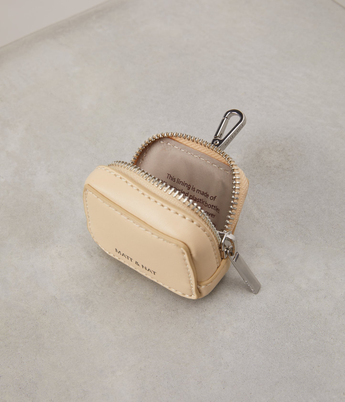 variant:: naturel -- harv uppeal naturel