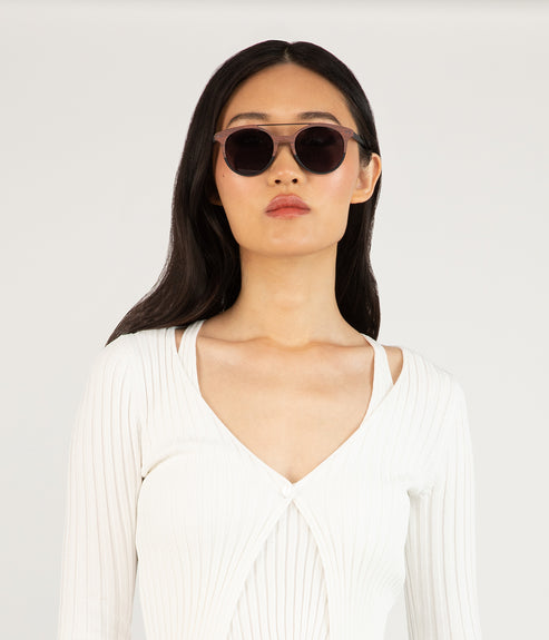 variant:: brun -- moss sunglasses brun