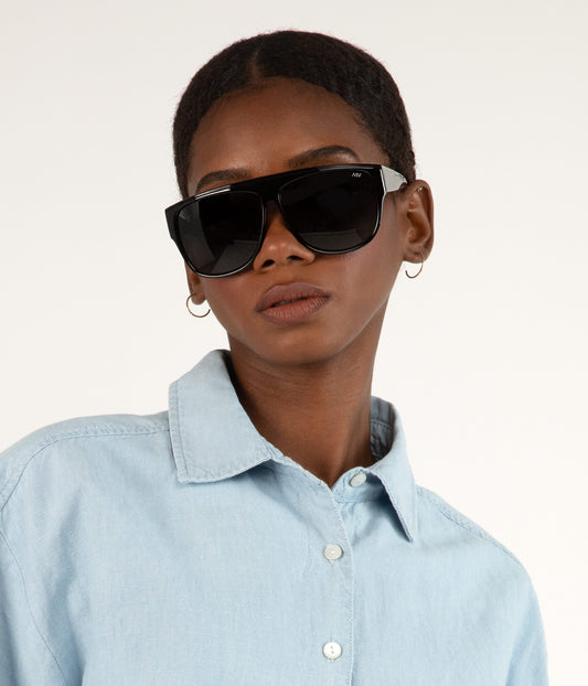 variant:: noir -- aya sunglasses noir