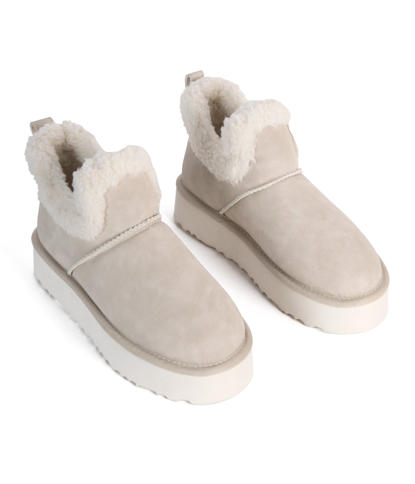 variant:: blanc casse -- minjee shoe blanc casse