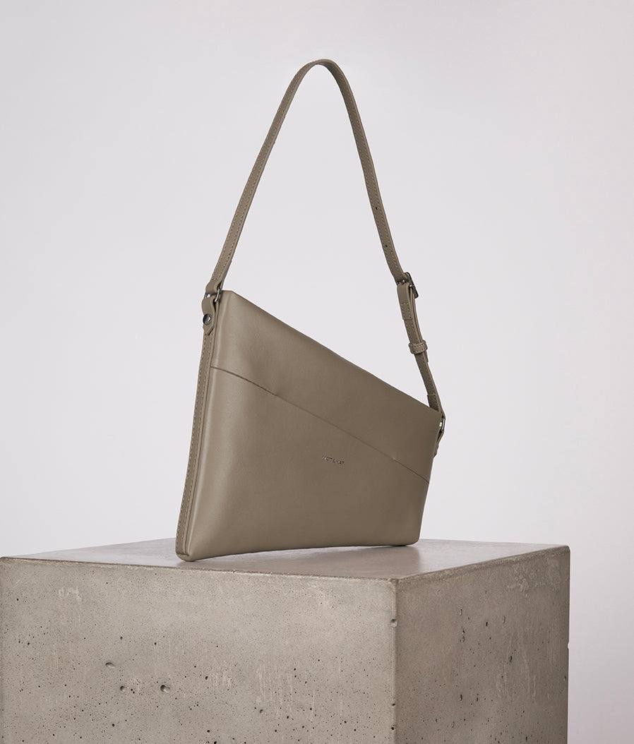 variant:: cappuccino -- maitry uppeal cappuccino