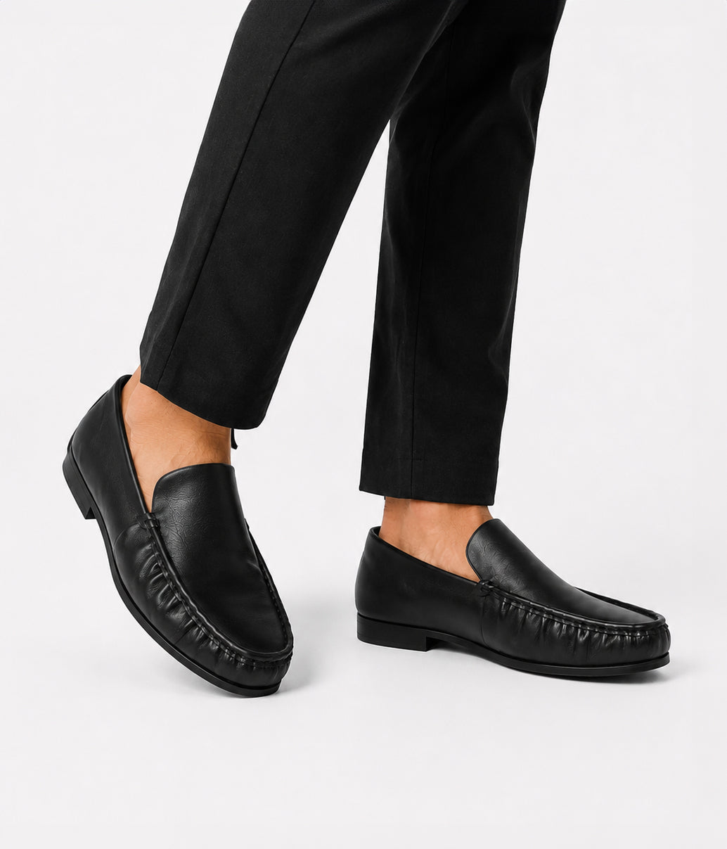 variant:: noir -- ezri shoe noir