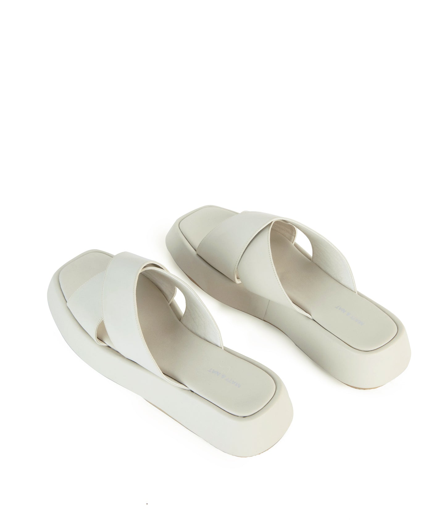 variant:: blanc casse -- voller shoe blanc casse