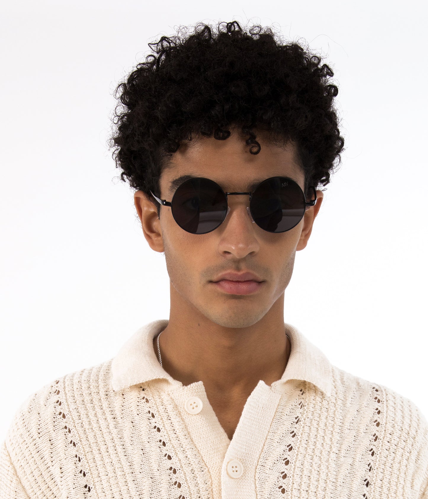 variant:: noir -- cole sunglasses noir