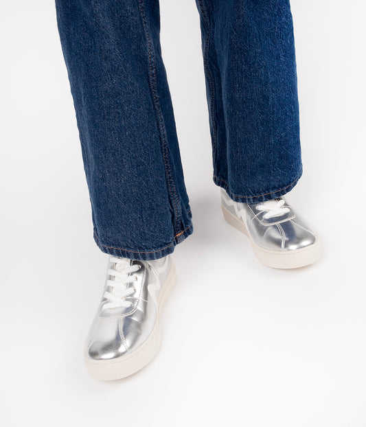 variant:: argent -- eira shoe argent