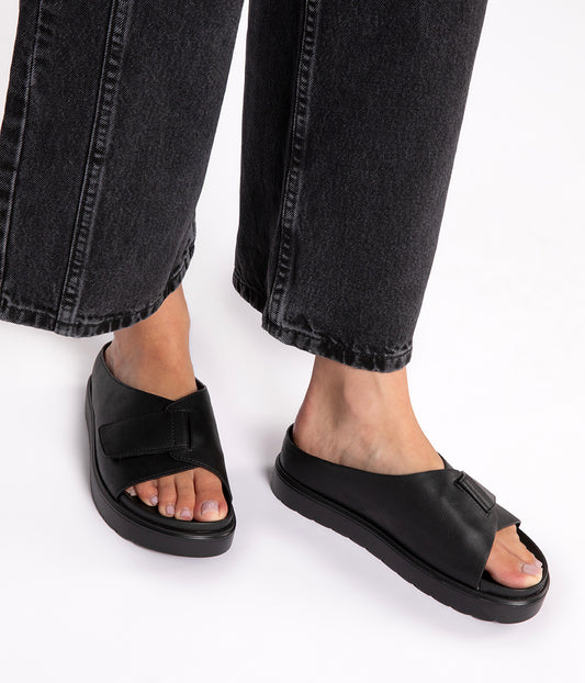 variant:: noir -- idah shoe noir