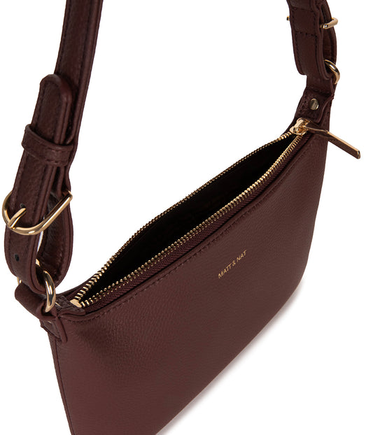 variant:: cerise --Jina grain cerise