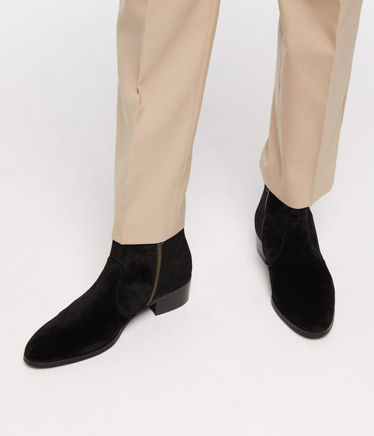 variant::noir -- zack shoe noir