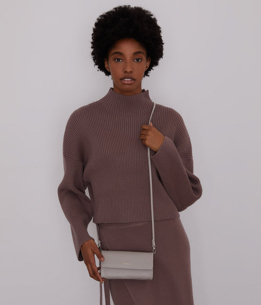 variant:: rouge grange -- drew med vintage rouge grange