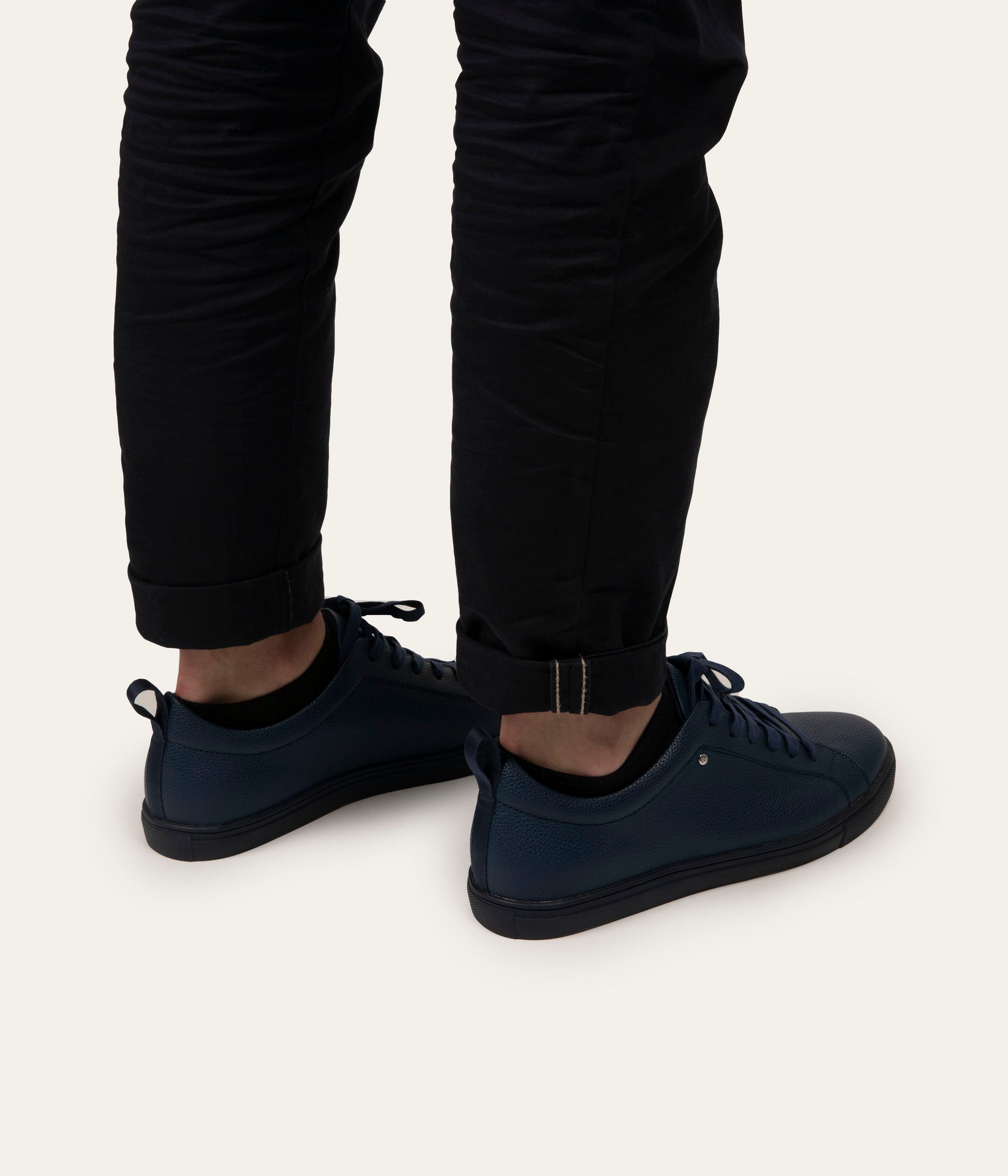 variant:: bleu marin -- yuvi shoe bleu marin
