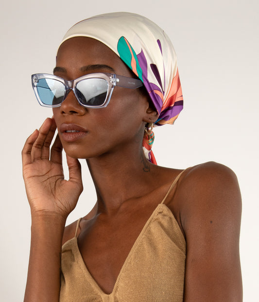 variant:: bleu -- isla sunglasses bleu